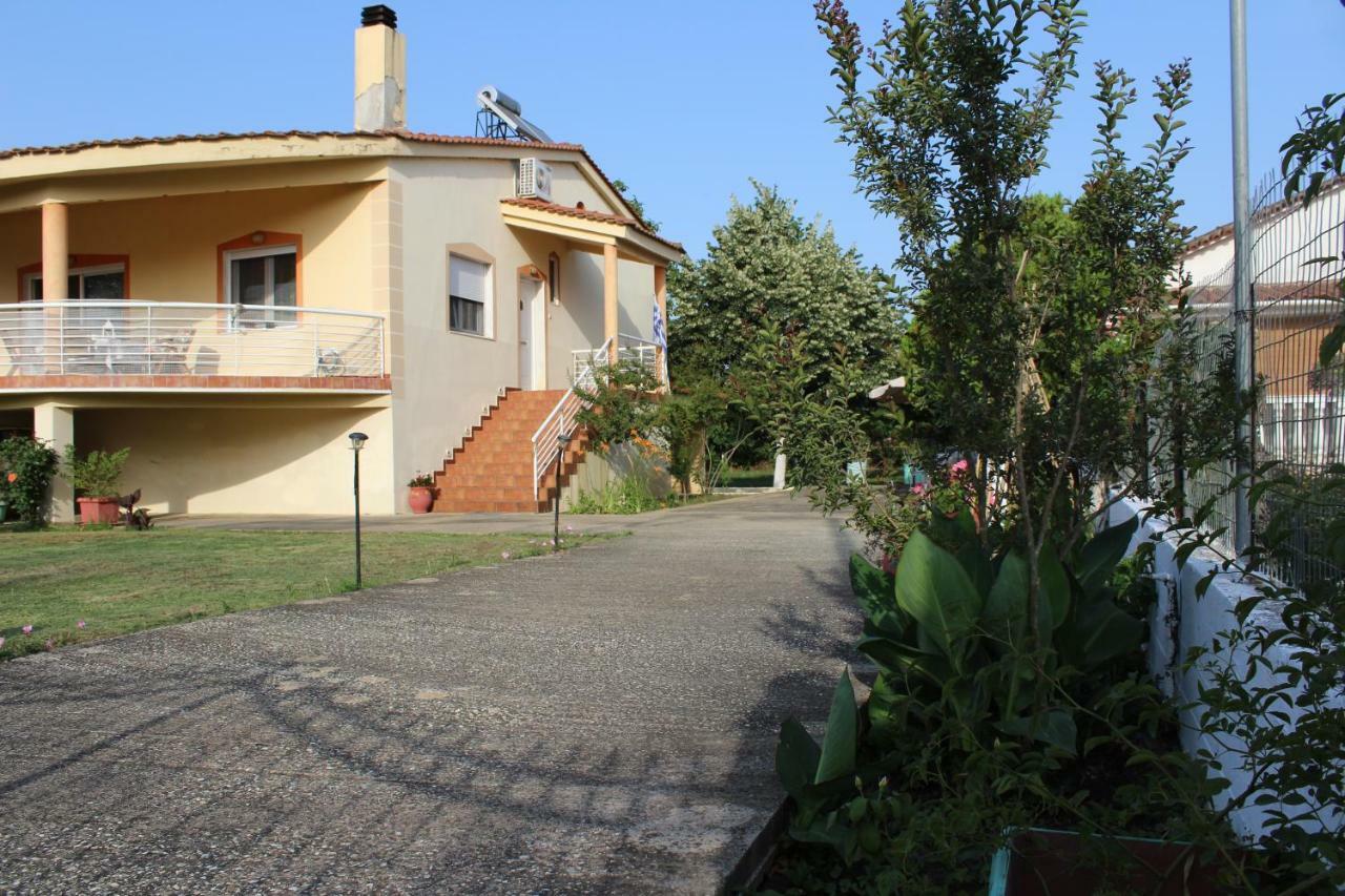 Maria'S Guesthouse Keramotí Exterior foto